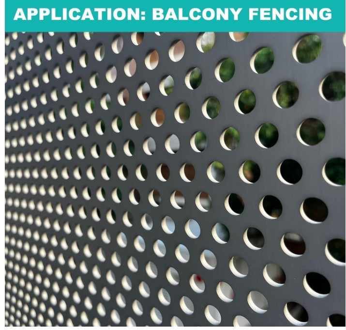 304 Stainless Steel Perforated Sheet 600x300mm 5mm Holes 19GA-300