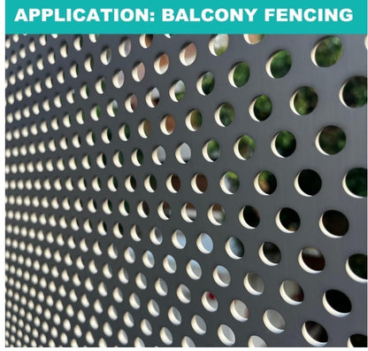 304 Stainless Steel Perforated Sheet 600x300mm 5mm Holes 19GA-300